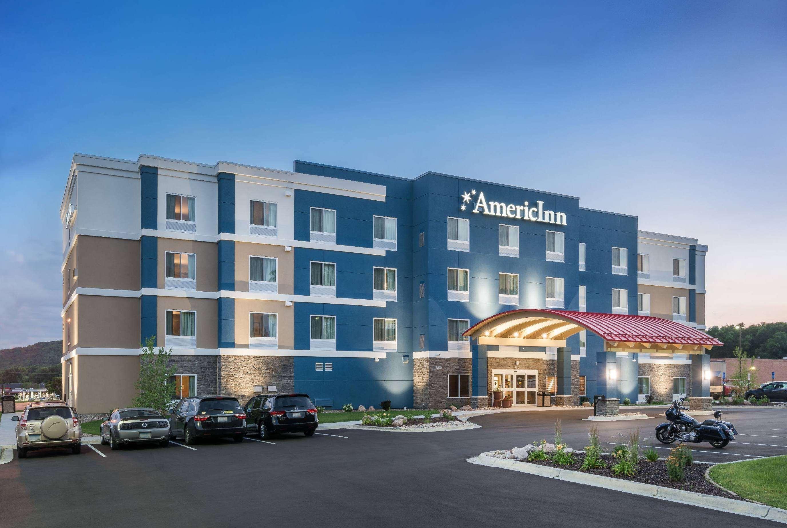 Americinn By Wyndham Winona Exteriör bild